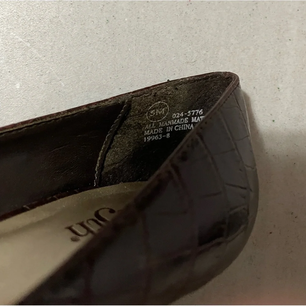 East 5th Peep Toe Heels Size 5M - Picture 5 of 5
